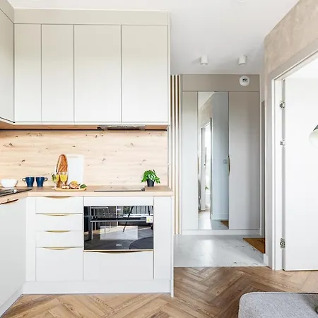 Winorosli 3 Superapart - Z Garazem Na Bialolece وارسو