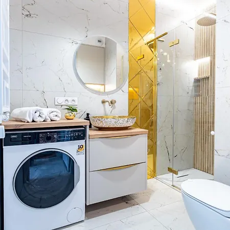 شقة Winorosli 3 Superapart - Z Garazem Na Bialolece