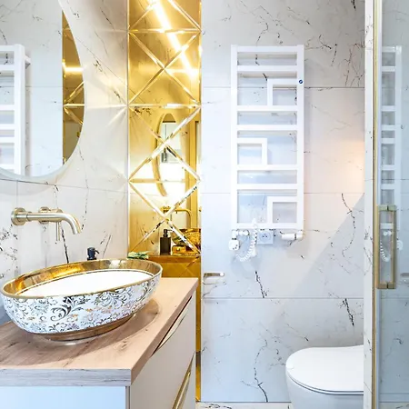 Winorosli 3 Superapart - Z Garazem Na Bialolece * ורשה