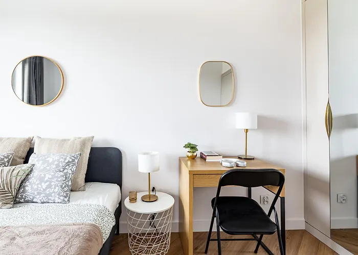 Apartment Winorosli 3 Superapart - Z Garazem Na Bialolece Warsaw